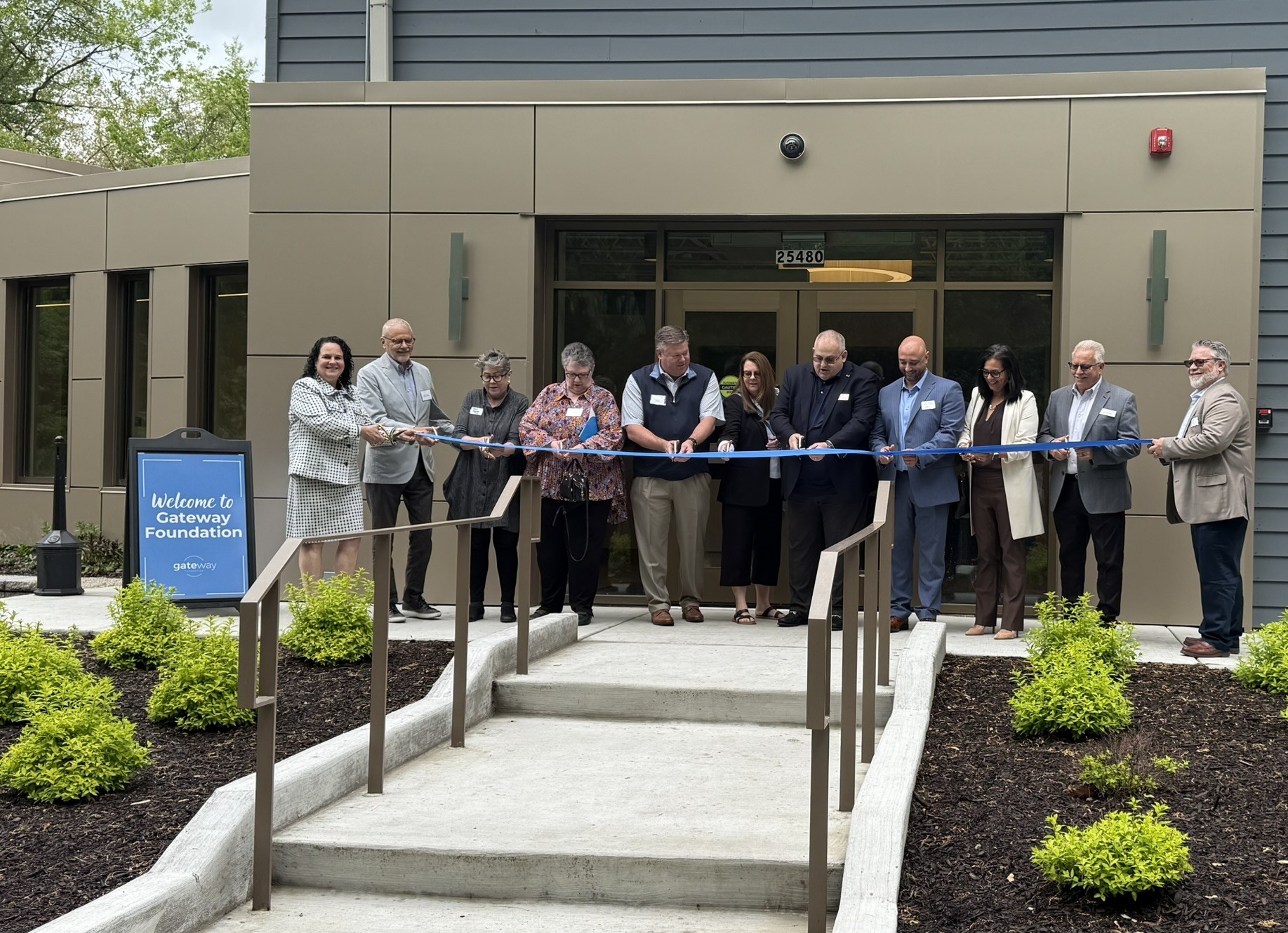 1-event-20250522-gateway_lake-villa-grand-opening-20